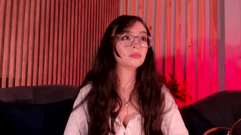 Angelinne online show from March 30, 2026, 1:12 pm