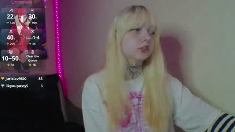 eva_meow11 online show from July 13, 2026, 9:39 pm