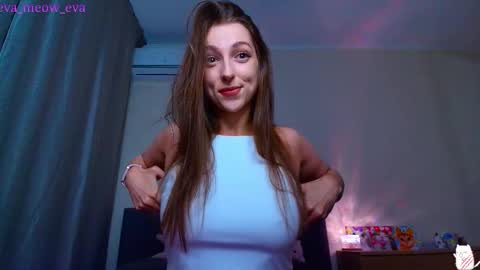 Snapshot of eva_meow_eva chatting on September 21, 2025, 9:05 pm eva_meow_eva online show from September 21, 2025, 9:05 pm