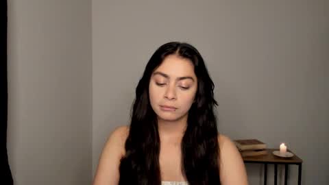 Snapshot of eva_monn chatting on January 15, 2026, 12:15 am eva_monn online show from January 15, 2026, 12:15 am