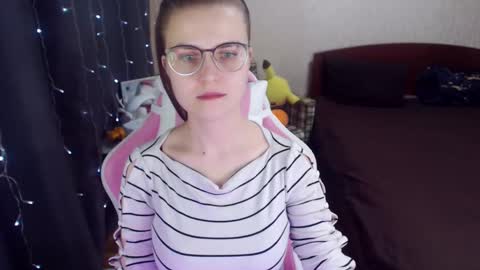 Eva online show from February 11, 2025, 4:13 pm