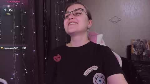 Eva online show from October 11, 2025, 12:58 pm