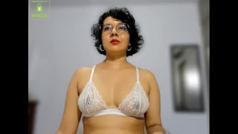 Eva online show from December 19, 2024, 7:40 pm