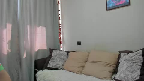 Eva online show from April 28, 2026, 3:22 am