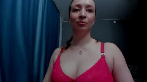 Ice Goddess online show from April 22, 2026, 7:48 pm