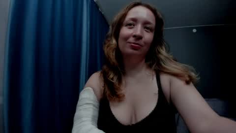 Snapshot of eva_rikchter chatting on June 30, 2026, 9:38 pm Ice Goddess online show from June 30, 2026, 9:38 pm