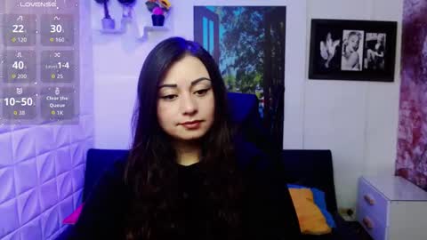 Eva online show from November 4, 2025, 2:49 pm