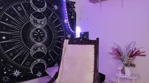 Eva  online show from February 22, 2026, 8:57 am