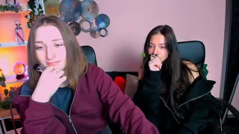 Eva online show from April 13, 2026, 5:46 am