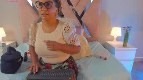 Snapshot of evaa_mills chatting on May 21, 2026, 8:27 pm Eva online show from May 21, 2026, 8:27 pm