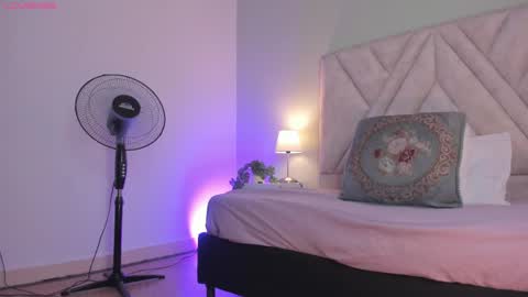 Snapshot of evaa_mills chatting on May 28, 2026, 7:55 pm Eva online show from May 28, 2026, 7:55 pm
