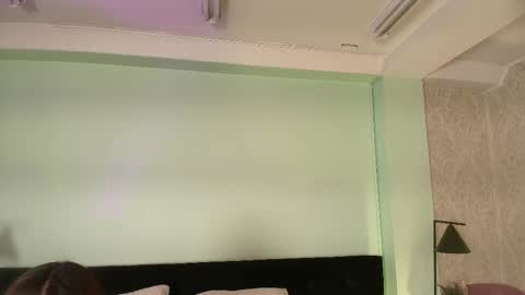 julieth online show from October 6, 2025, 2:36 pm