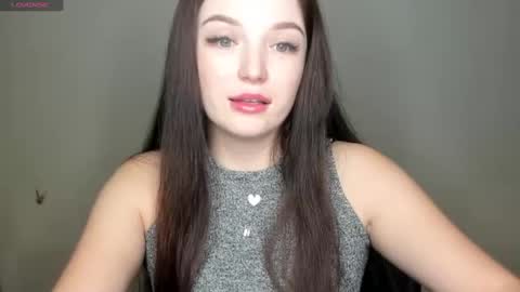 Eva online show from January 25, 2025, 10:39 pm