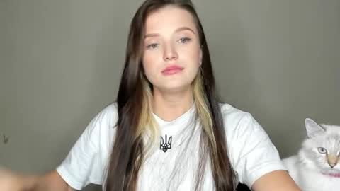 Eva online show from September 27, 2025, 11:48 am