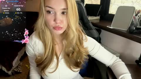 Snapshot of evacarter1 chatting on March 30, 2026, 11:33 am evacarter1 online show from March 30, 2026, 11:33 am