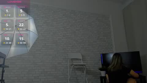 Eva online show from November 9, 2025, 7:17 am