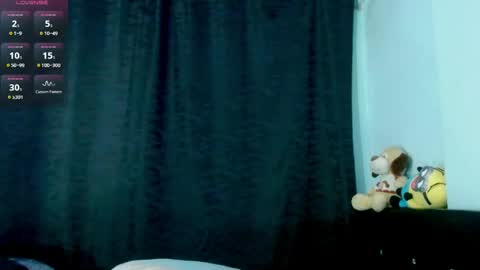 Snapshot of evah_lee chatting on June 7, 2026, 3:43 am Evah Lee online show from June 7, 2026, 3:43 am