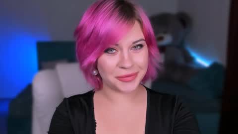 Eva online show from December 22, 2024, 10:47 pm