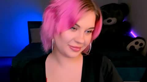 Eva online show from January 9, 2025, 8:11 pm