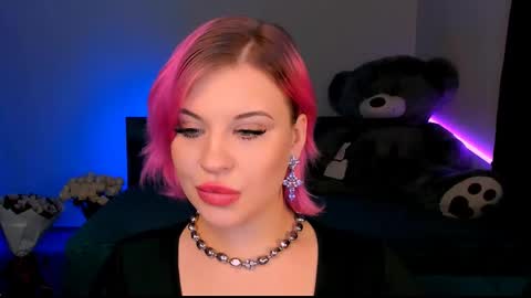 Eva online show from January 18, 2025, 3:53 am