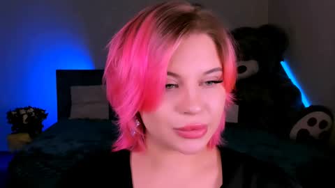 Eva online show from February 15, 2025, 3:52 am