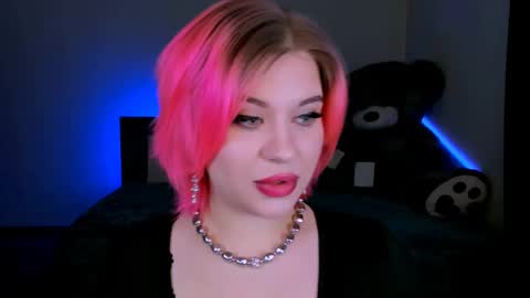 Eva online show from February 22, 2025, 5:02 am