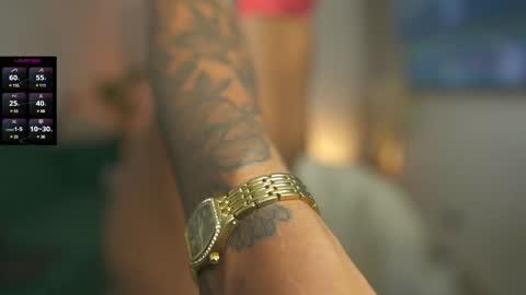 evajacksss_ online show from December 19, 2024, 1:07 am