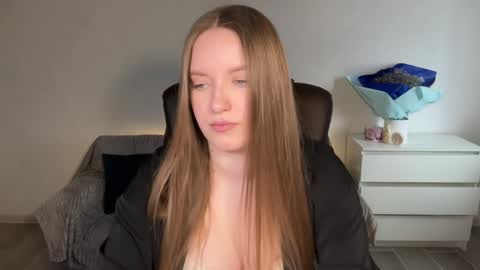 Eva online show from April 5, 2026, 4:53 am