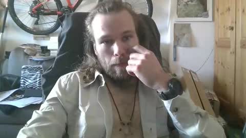 Han online show from March 13, 2026, 11:50 am