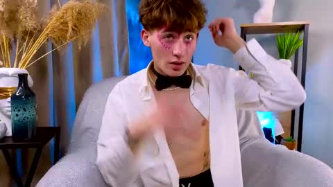 Snapshot of evan__joy chatting on February 13, 2026, 8:49 pm Evan online show from February 13, 2026, 8:49 pm