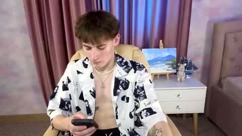 Snapshot of evan__joy chatting on February 14, 2026, 9:55 pm Evan online show from February 14, 2026, 9:55 pm