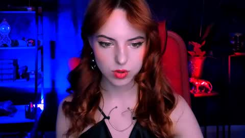 Eva  online show from March 7, 2025, 4:22 pm