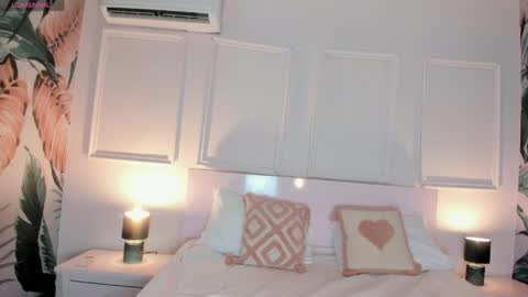 EVA online show from April 6, 2026, 6:42 pm