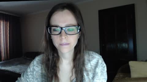 Snapshot of evangeline06 chatting on April 19, 2026, 8:46 am YourMistress online show from April 19, 2026, 8:46 am