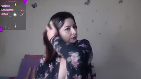 Snapshot of evangeline_lover chatting on July 26, 2026, 1:40 pm evangeline_lover online show from July 26, 2026, 1:40 pm