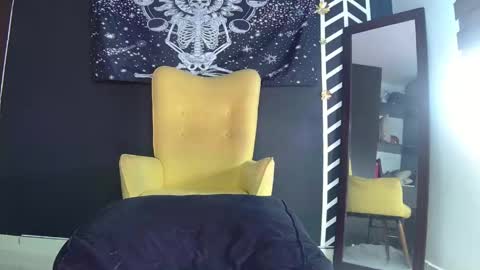  Eva online show from June 3, 2026, 6:35 pm