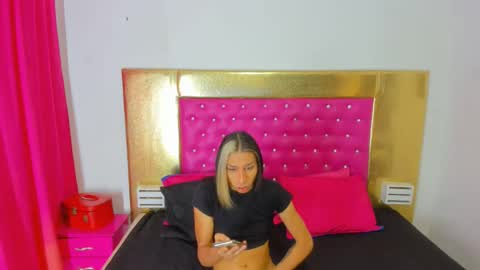 evanllelyne online show from December 17, 2025, 7:31 pm