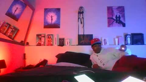 evanschris2048 online show from March 5, 2025, 3:29 am