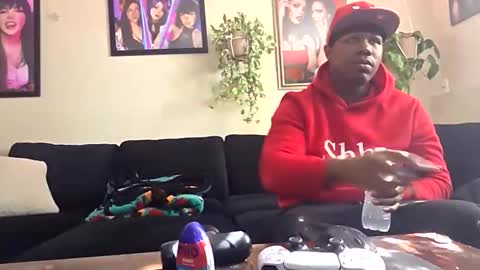 evanschris2048 online show from October 23, 2025, 6:39 pm