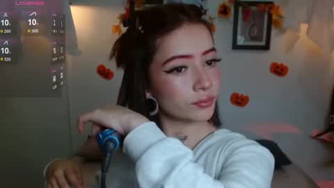 Evanssa lx online show from October 17, 2025, 1:14 pm