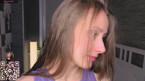 Snapshot of evas_soul chatting on November 21, 2025, 7:12 pm Eva online show from November 21, 2025, 7:12 pm