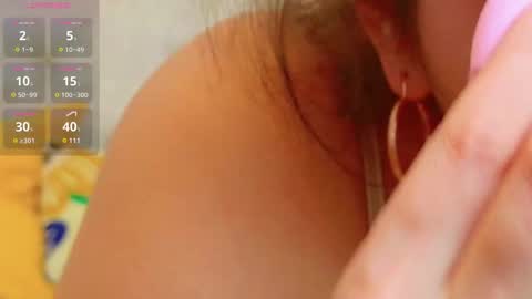 evasinclairr online show from November 20, 2025, 5:07 am