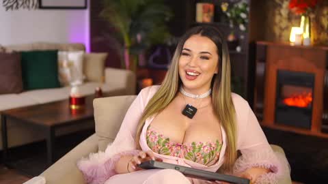 Eva online show from January 13, 2025, 2:28 am