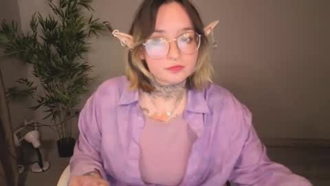 EvaTheWitcher online show from May 30, 2026, 2:19 am