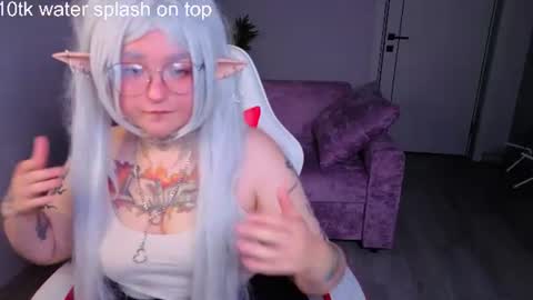 EvaTheWitcher online show from July 9, 2026, 1:42 am