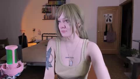 Snapshot of evathority chatting on March 7, 2026, 4:59 pm online show from March 7, 2026, 4:59 pm