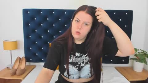 Eva online show from February 28, 2025, 5:48 am