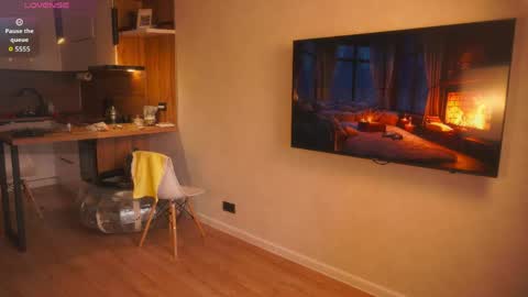 Eva online show from April 19, 2026, 4:01 am