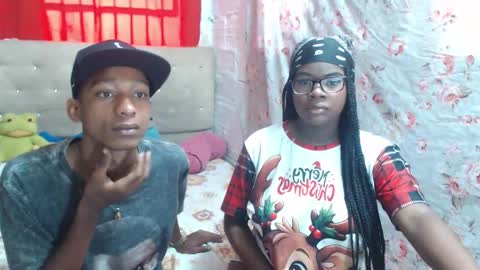 Eva And Emmanuel online show from June 2, 2026, 1:13 pm