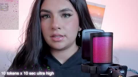 Snapshot of eve_rivers chatting on October 11, 2025, 10:30 pm Eve Rivers online show from October 11, 2025, 10:30 pm